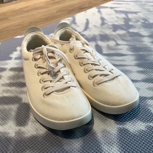 Brand New Allbirds sneakers